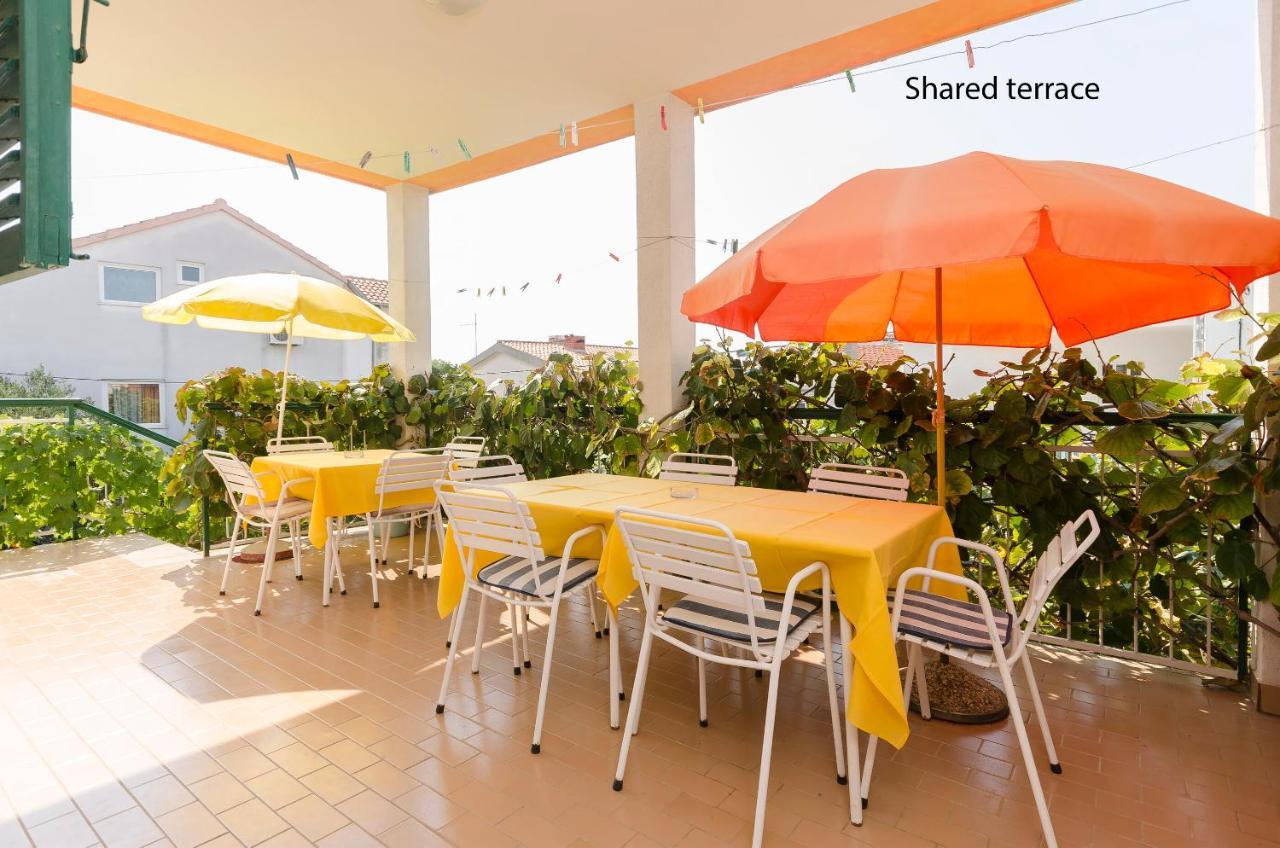 Rooms Dejana Vodice Exterior photo