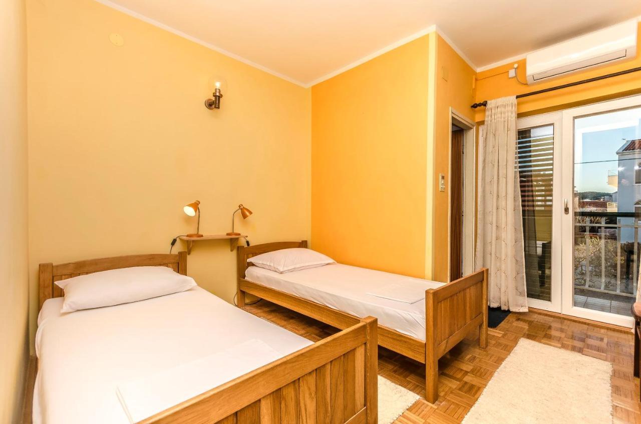 Rooms Dejana Vodice Exterior photo