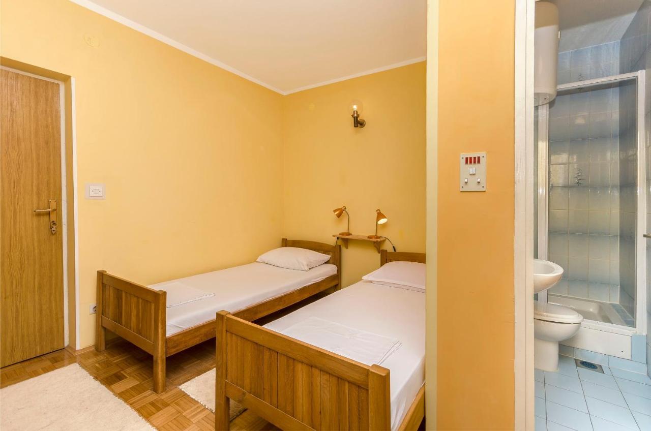 Rooms Dejana Vodice Exterior photo